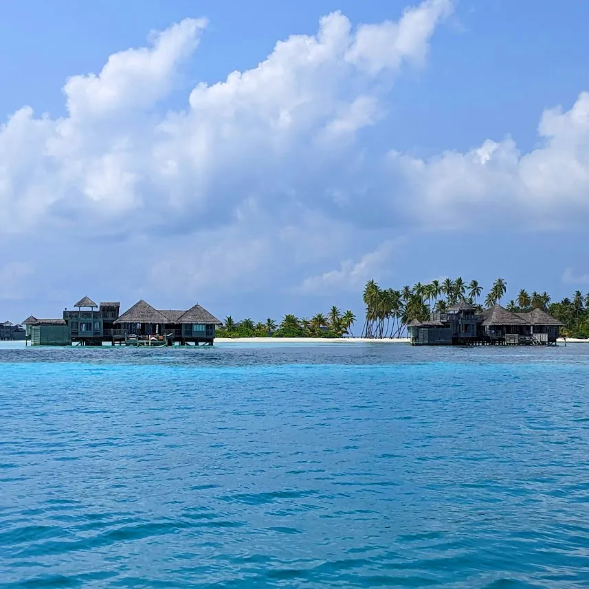 Maldives - Islands luxury escape