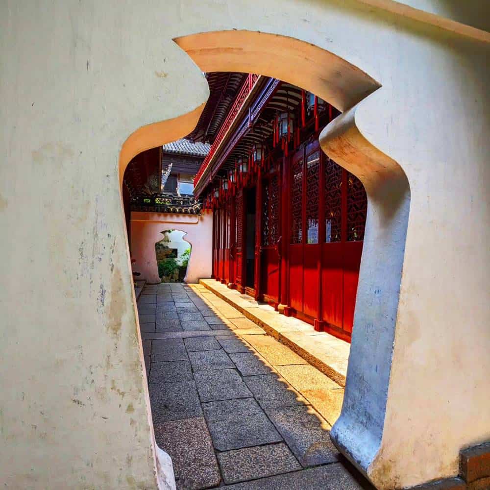 unique entrance in Yu garden Shanghai, China – Things To Do And See